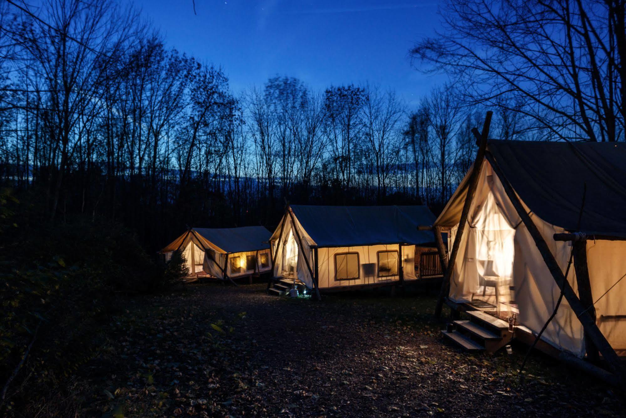 Firelight Camps Hotel Ithaca Eksteriør billede